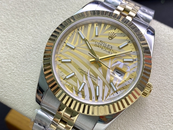 激安ロレックス背面デザイン